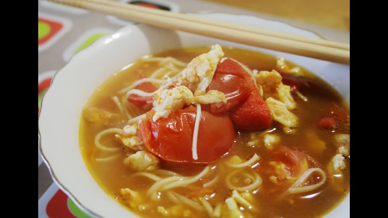 How to Make Tomatoes and Eggs Noodle Soup