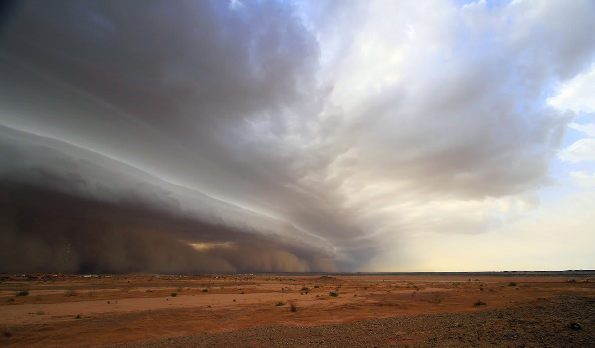 The Strange Beauty of Sandstorms - 31 photos from recent years of sandstorms, dust storms, haboobs, and the eerie skies that accompany these phenomena.