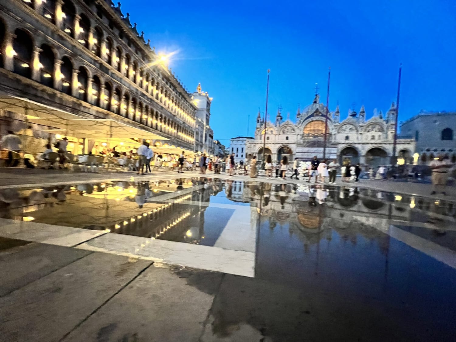 🧭 Venice | Italy | Travel Inspiration | St Marks Square 🎭 🇮🇹 Visit sensational St Mark’s Square: Be prepared to be dazzled by a visit to the grandest square in the world 📍#Travel