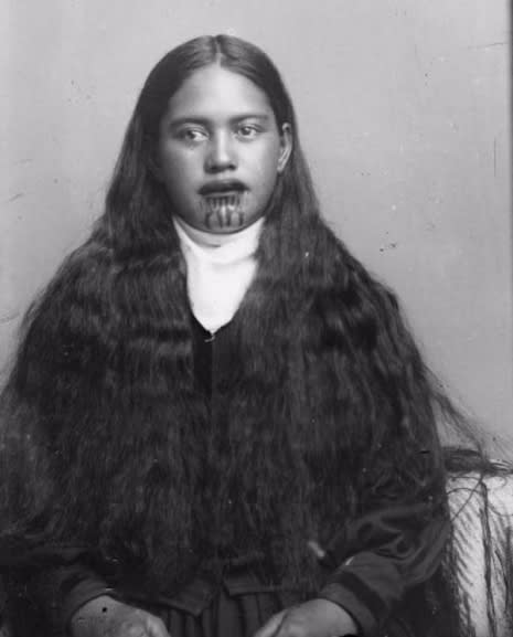 One of the last of the traditionally tattooed maori women (1900's) (more in comment)