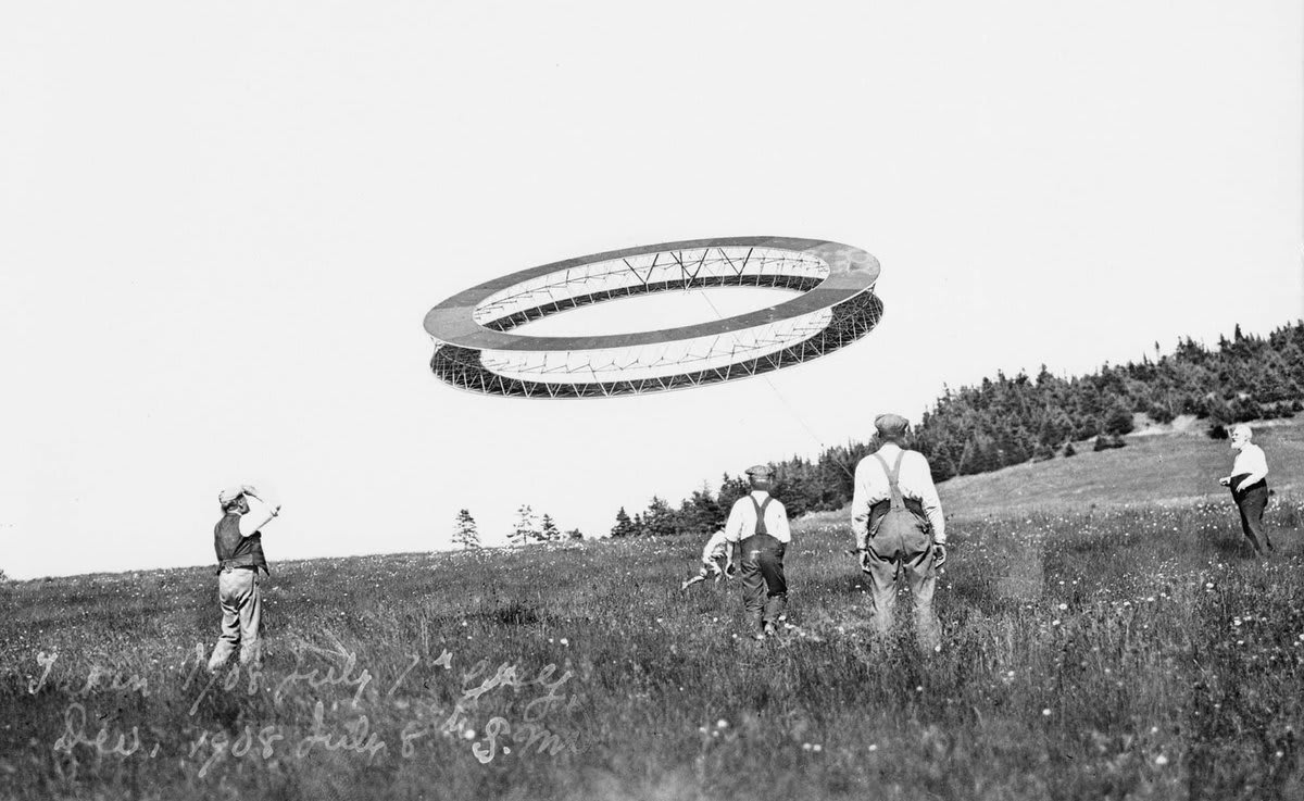 Go Fly a Kite - 27 delightful images of kites in flight around the world from the past century.