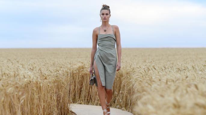 Daydreaming about Provence? Try a dose of French designer @jacquemus instead (there's less risk of having to quarantine after)
