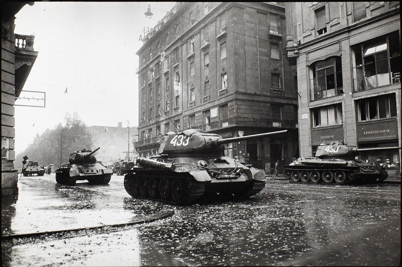 Soviet tanks in Budapest. Photo by Erich Lessing, 1956