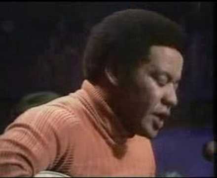 Bill Withers - Use Me [Soul]