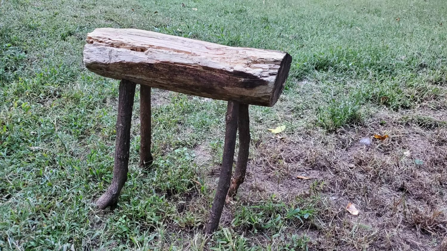 Made a simple stool with a scotch eye auger.