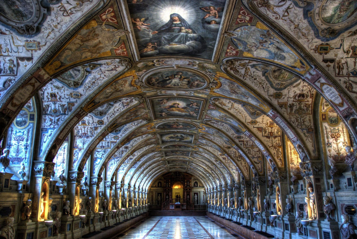 Antiquarium Hall - The Residenz, Munich, Germany c.1570