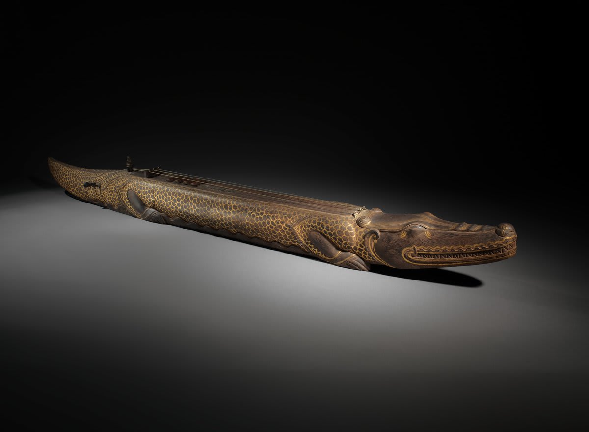 Zither me timbers! In the ninth century, several Burmese musicians were sent to the Tang dynasty court in China. One of the instruments they presented to the emperor was the mi-gyaung, meaning "crocodile-zither" in Burmese. MusicMonday Learn more:
