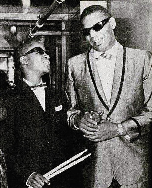 Remembering Ray Charles, born on this day in 1930 in Albany, Georgia. Here he is with twelve-year-old Stevie Wonder in Detroit in 1962.
