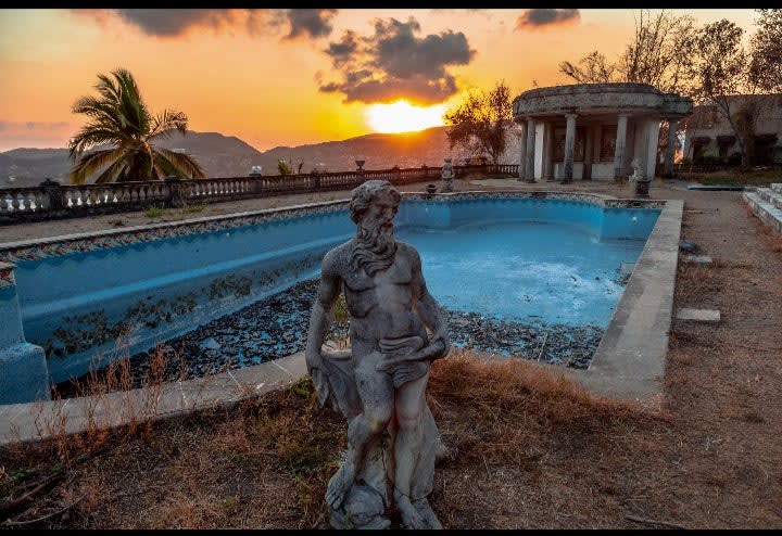 Abandoned pool of a corrupt police chief's mansion in Mexico