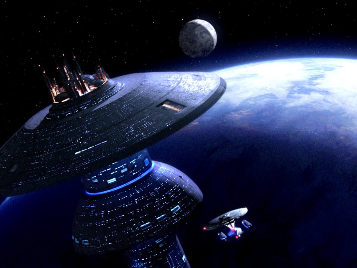 Space dock scene from ‘11001001,’ season one of Star Trek The Next Generation