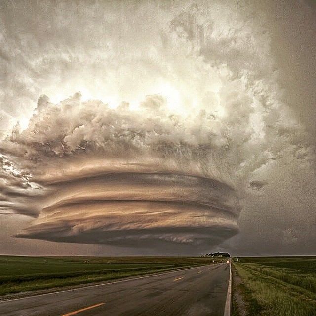 Beautiful Supercell “Titan” – Photography by Caleb Elliott. OurPlanetDaily | Explore instagram online – ExploreGram