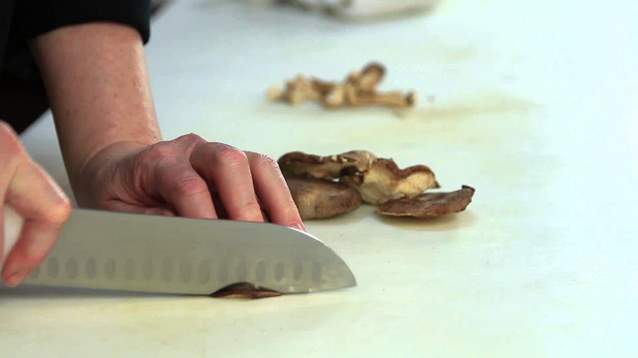 How to Cook Shiitake Mushrooms : Comfort Food