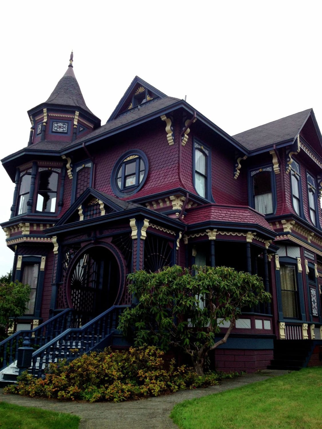 The Bair-Stokes House, a Queen Anne Victorian built in 1888 in Arcata, California, USA