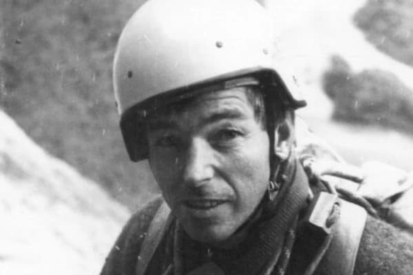 NEWSFLASH: Climbing Pioneer Joe Brown dies aged 89