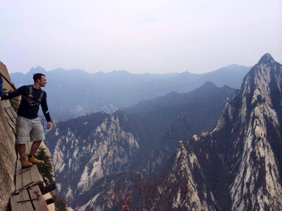 Saw the climbing the Hua Shan post. This is the plank walk at the top.