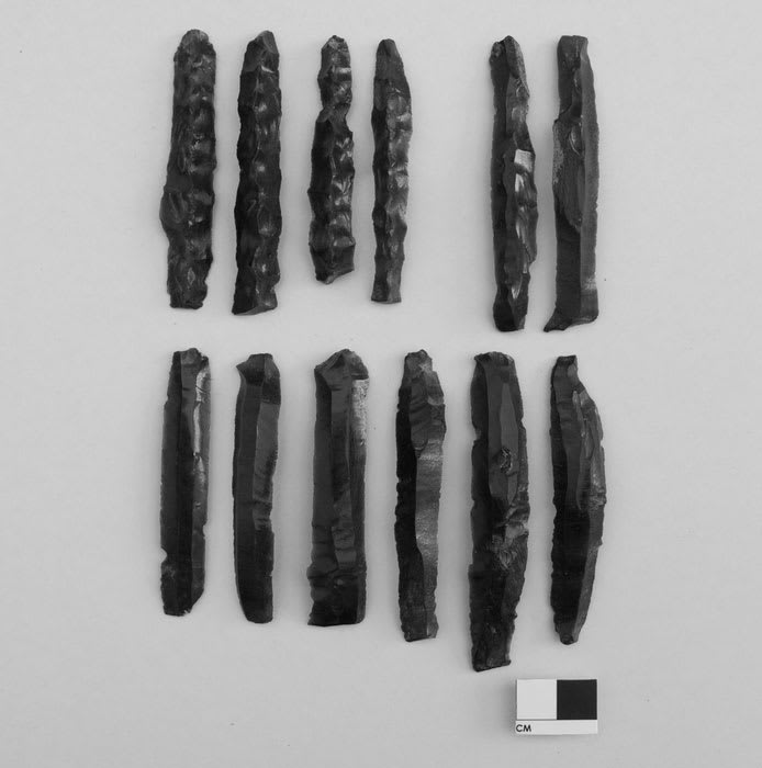 A study of obsidian blades found on Crete has shown that even after the supposed Mycenaean invasion of the island, its Minoan inhabitants continued to fashion the tools using the same technique they had before.