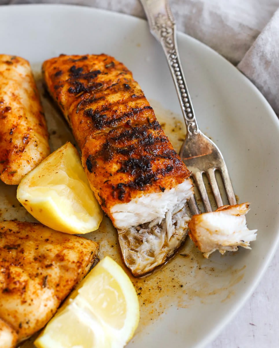 Cajun red snapper is a light & flavorful summer dinner: