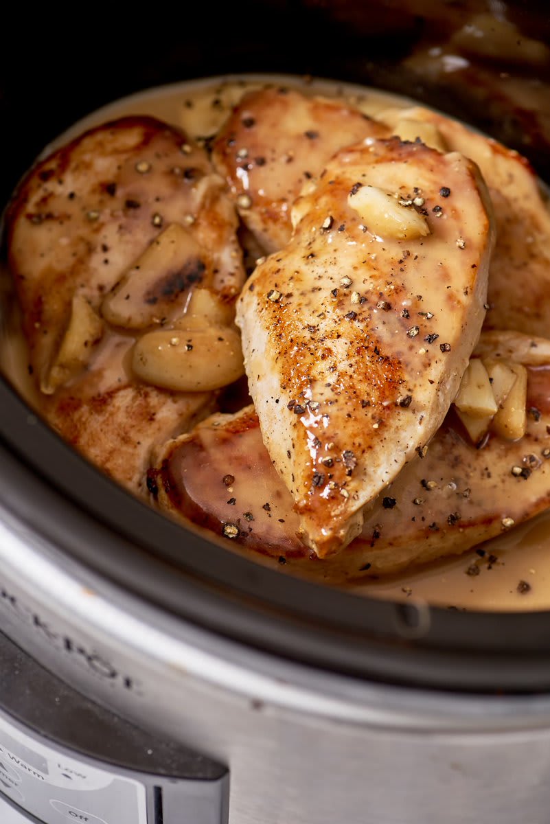 40 slow cooker chicken dinners that belong on your must-make list: