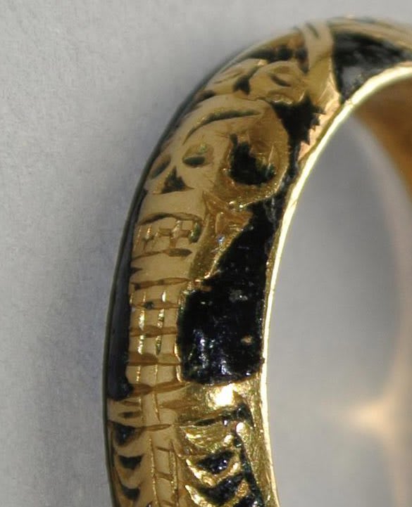 A skeleton wraps around the enamelled hoop of this gold mourning ring. The skeleton is accompanied by symbols such as crossed bones and a pick. The ring is inscribed for I.K. who died 21 Nov 1729 (@britishmuseum)