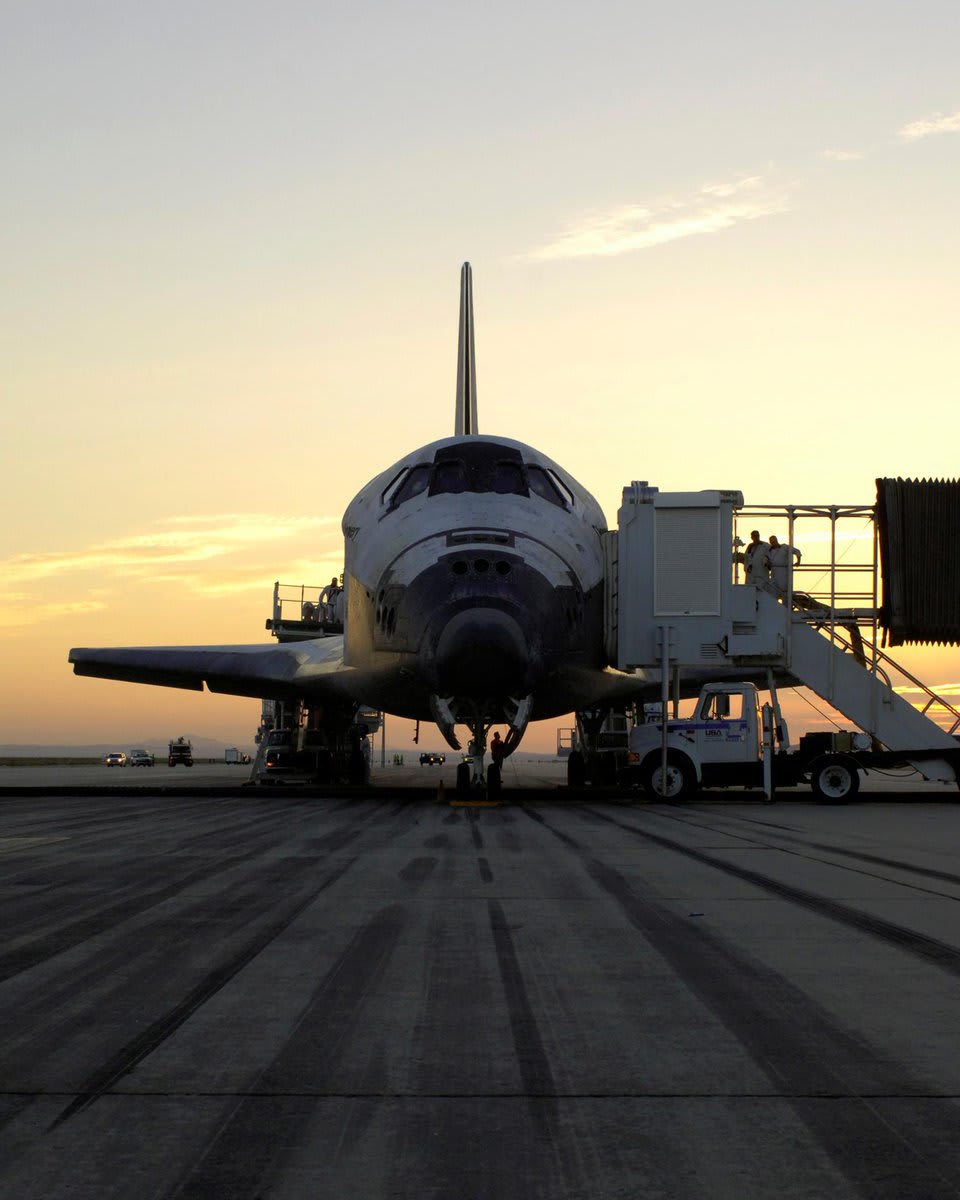 We all took a breath of relief on this day in 2005 as STS-114 successfully landed at @NASAArmstrong concluding a historic 14-day mission to the @Space_Station. It was the first flight after nearly 2.5 years following the Space Shuttle Columbia tragedy in February 2003.