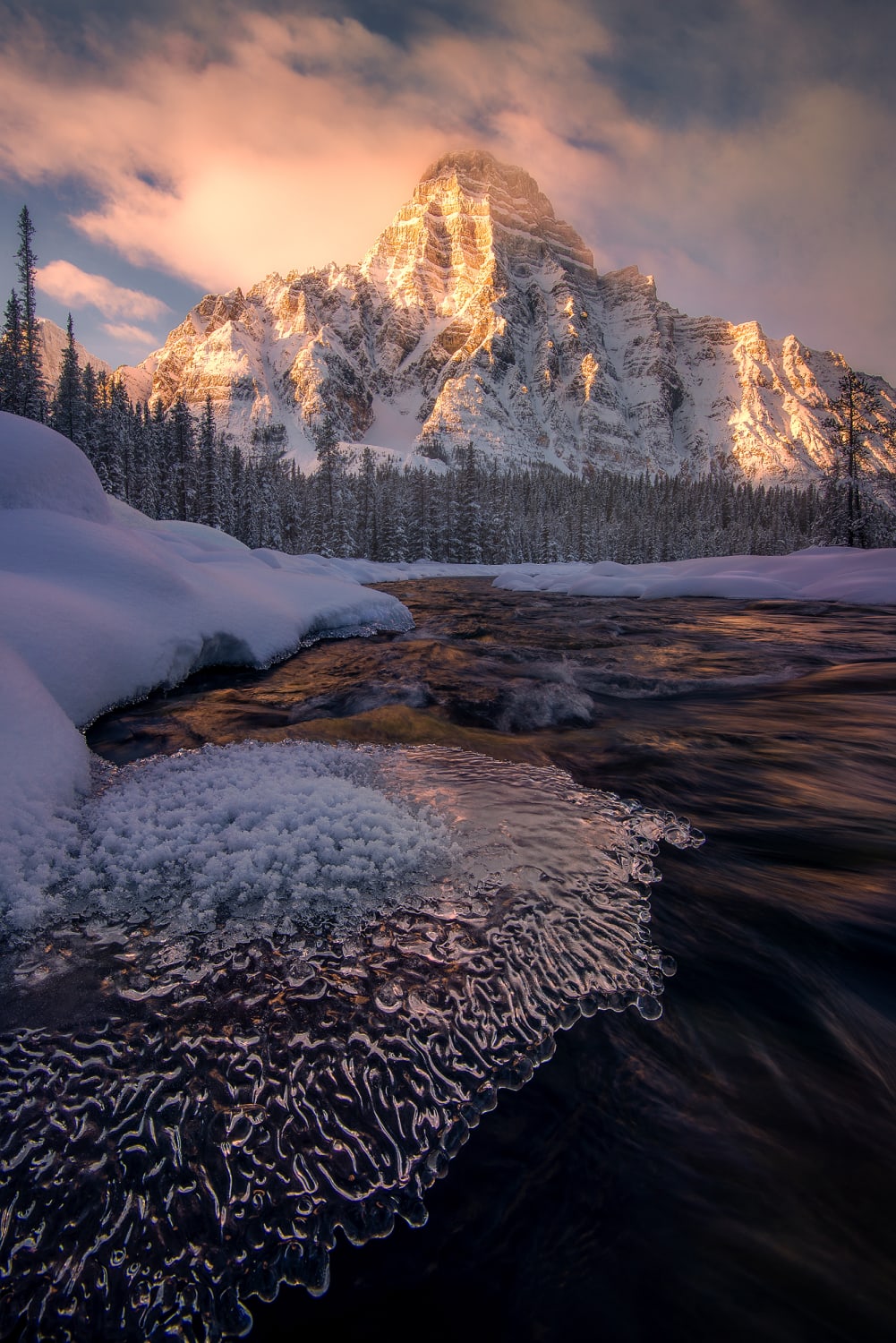 My toesies got a little chilled taking this shot of Mt Cephron during sunrise in Banff, Canada @ross_schram
