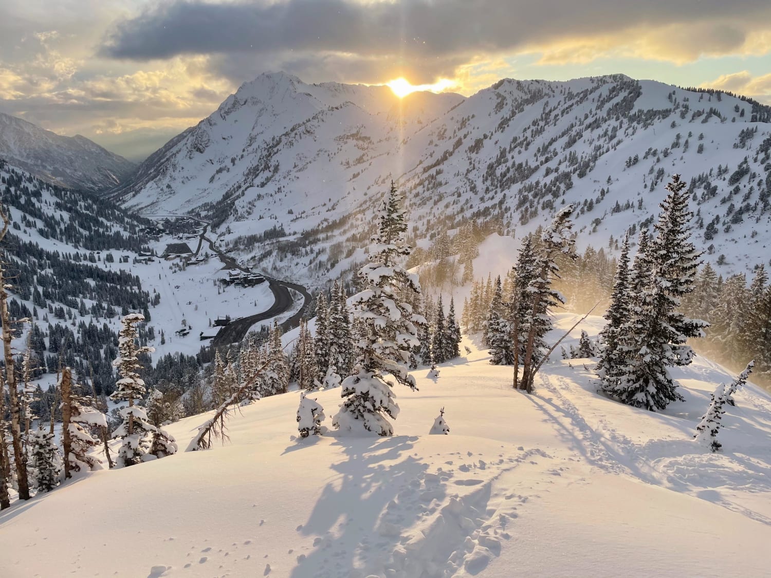 A multi-day spring storm that left us with over two feet of snow wraps up in Little Cottonwood Canyon.