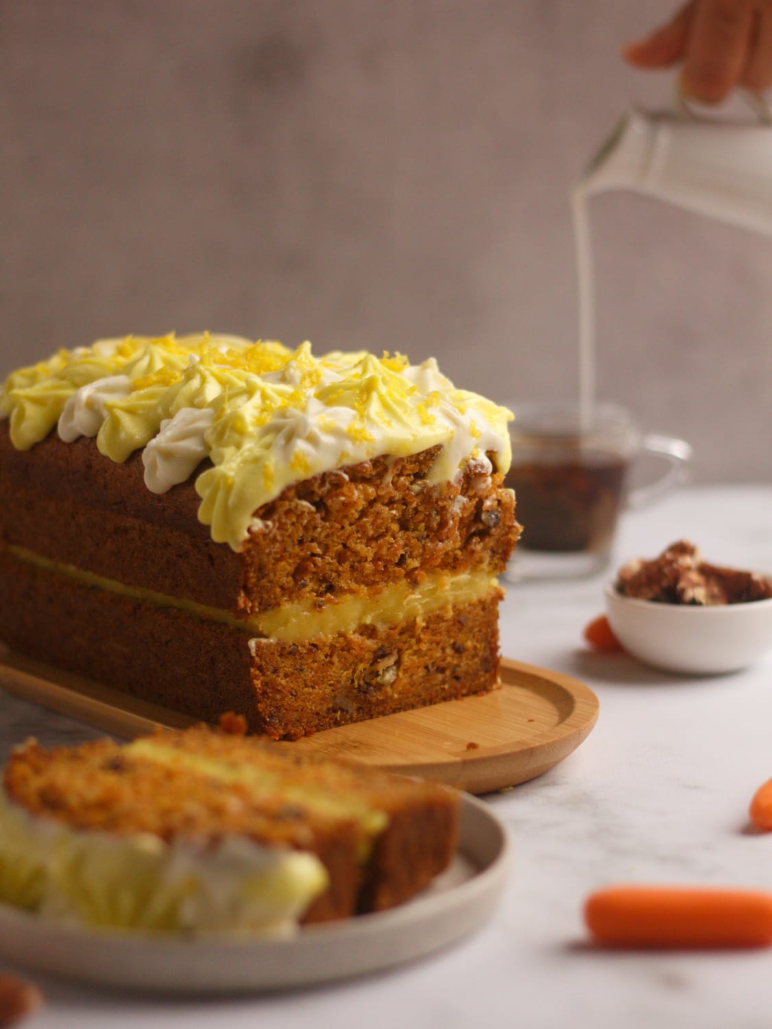 Carrot Cake with a little twist ! I added a lemon curd to it and I really like the result.