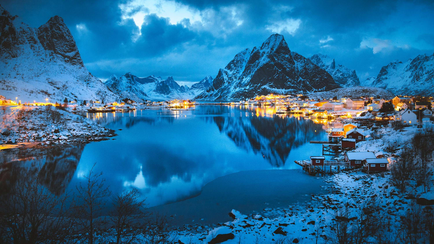 Fishing village of Reine, in the Lofoten Islands, Norway