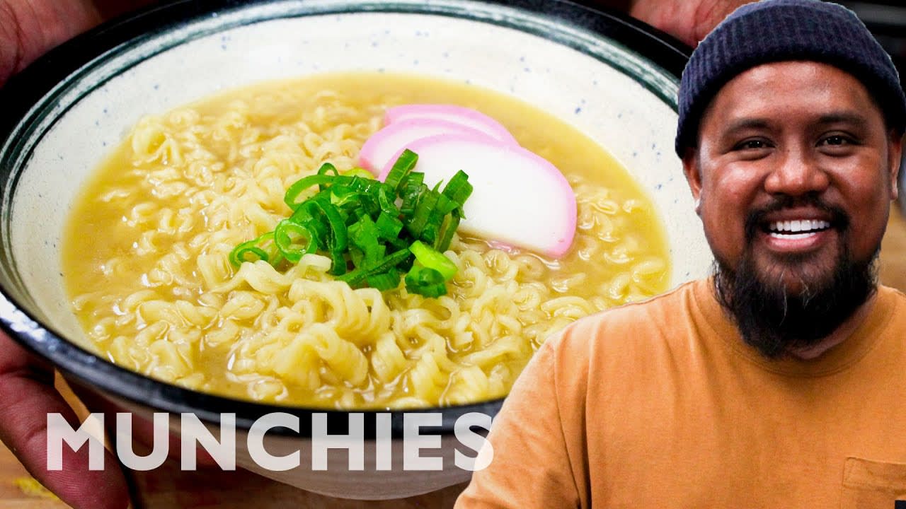 How To Make Saimin - Hawaii's Ramen Noodle Soup