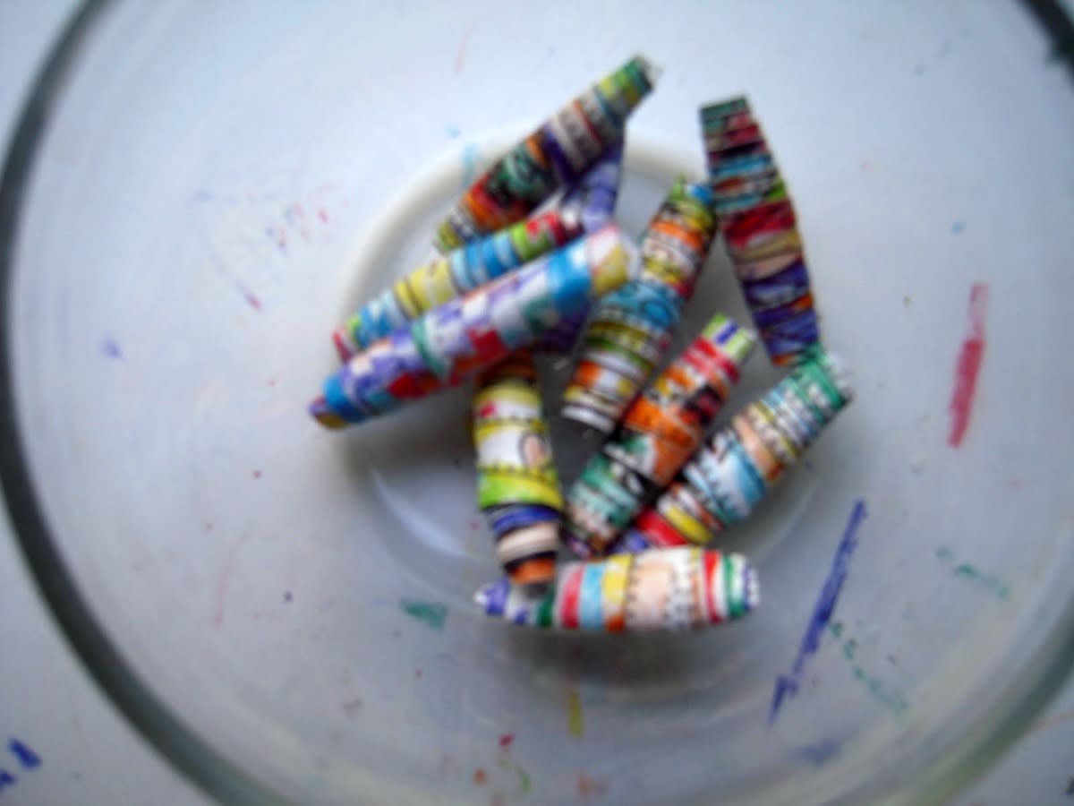 how-to-make-paper-beads