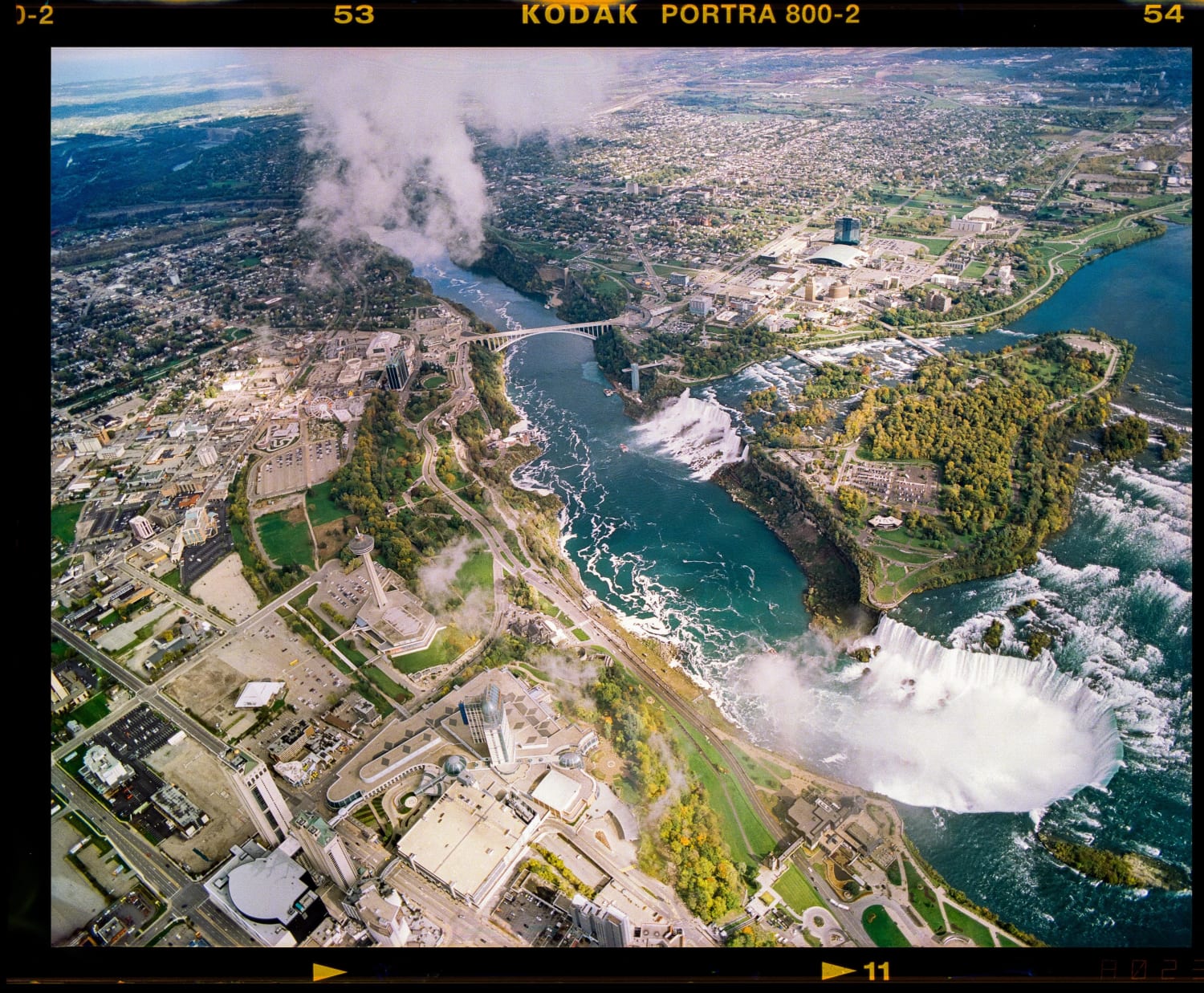 Niagara Falls aerial view from a helicopter. Portra 800, pentax 67+45mm F4. Unicolor c41 and Epson v600.