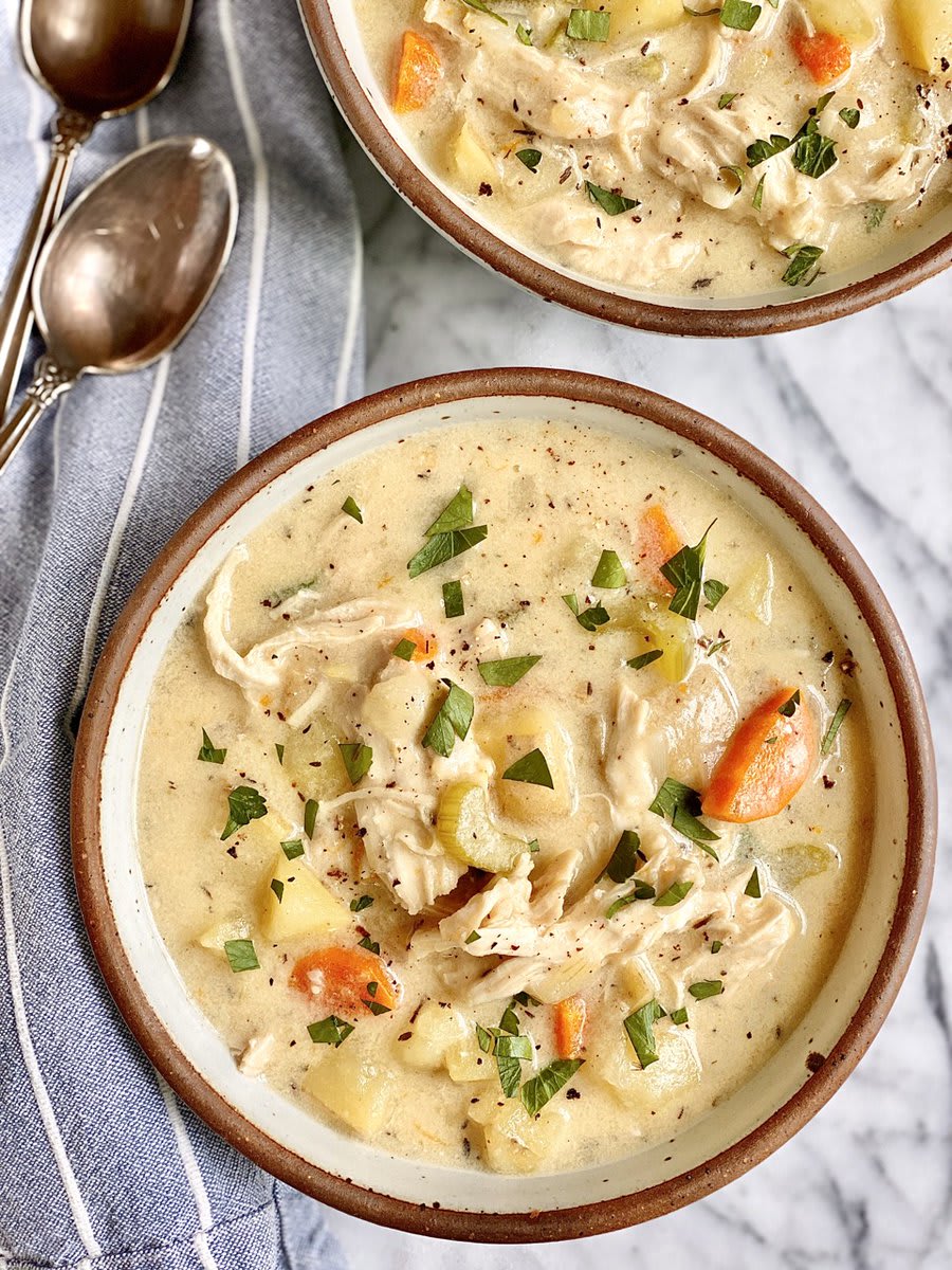 Between the thick chunks of vegetables, tender cubes of potato, juicy shreds of chicken, and thick, creamy broth, it truly doesn’t get more comforting than chicken potato soup: