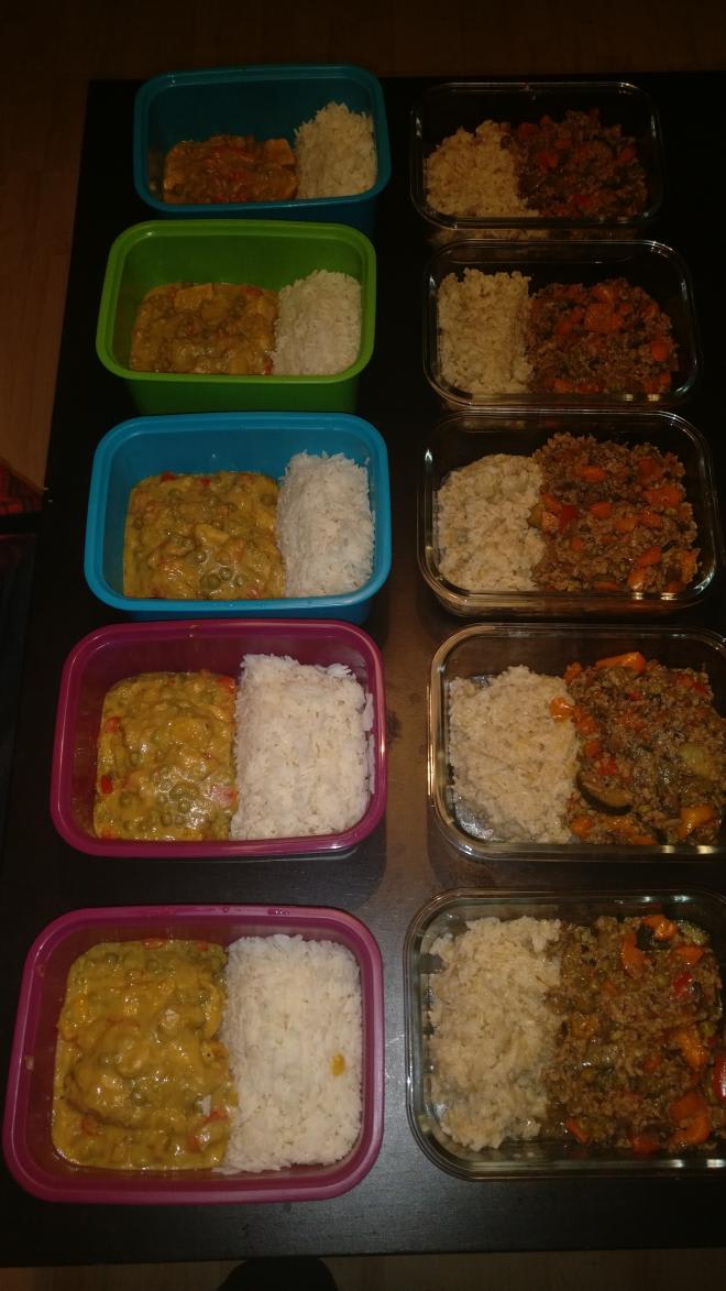 Late night lunch mealprep for 2: (left) Mango Curry (right) Korean style ground beef