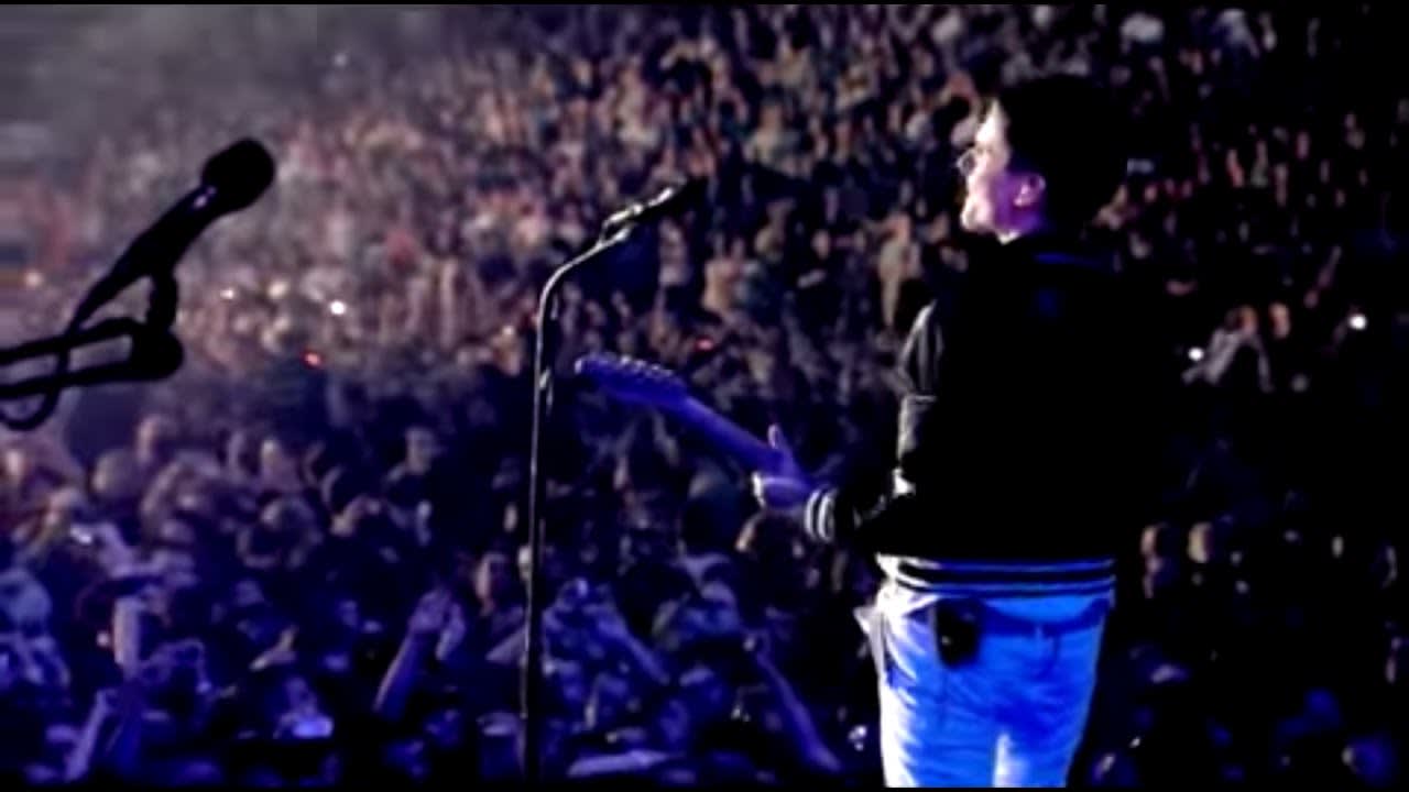 Muse - Blackout [Live From Wembley Stadium]