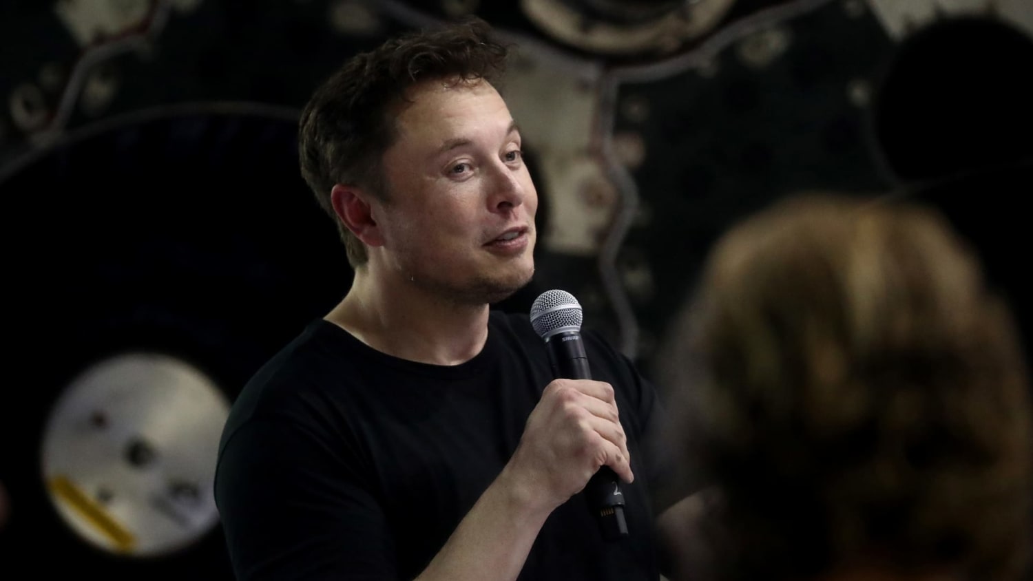 Elon Musk touts low cost to insure SpaceX rockets as edge over competitors