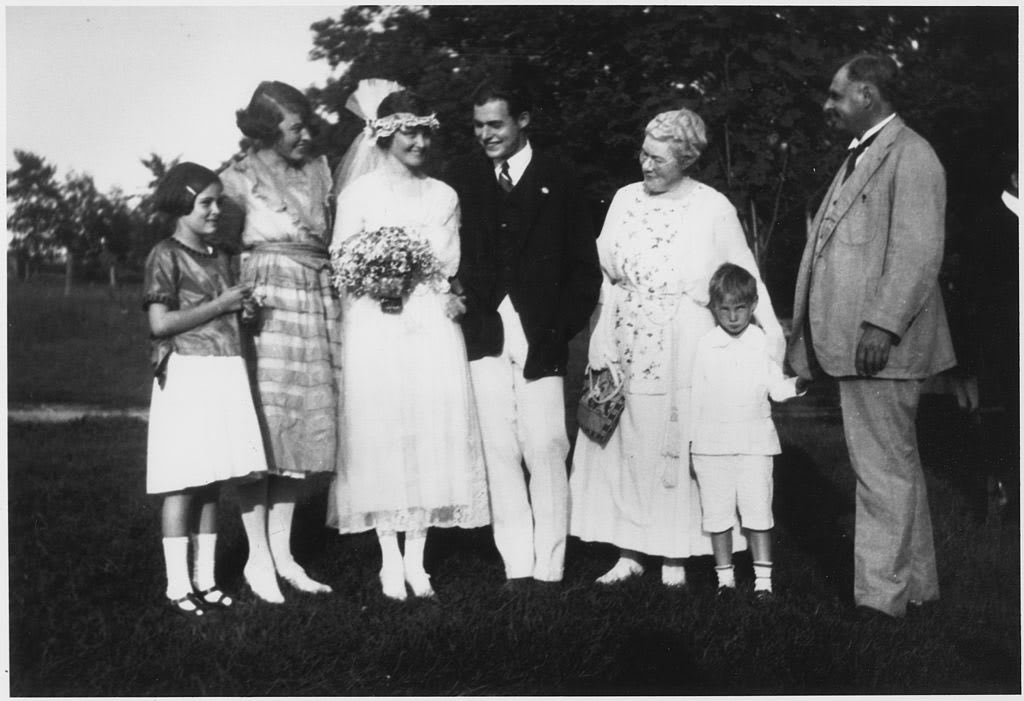 In Michigan, 22-year-old journalist and war correspondent Ernest Hemingway marries 30-year old Elizabeth Hadley, who he met through a roommate and who he loves for her “nurturing instinct.” They will live off Hadley’s inheritance; she bought him a typewriter for a wedding gift.
