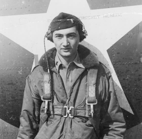 OtD 27 Jan 2010 American libertarian socialist historian, activist and former World War II air force bombardier Howard Zinn died aged 87. A huge inspiration to us at the Working Class History project, he is remembered today at