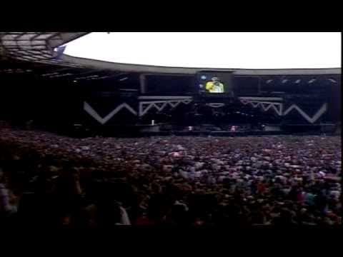 Queen - A Kind of Magic (Live At Wembley Stadium, Saturday 12 July 1986)