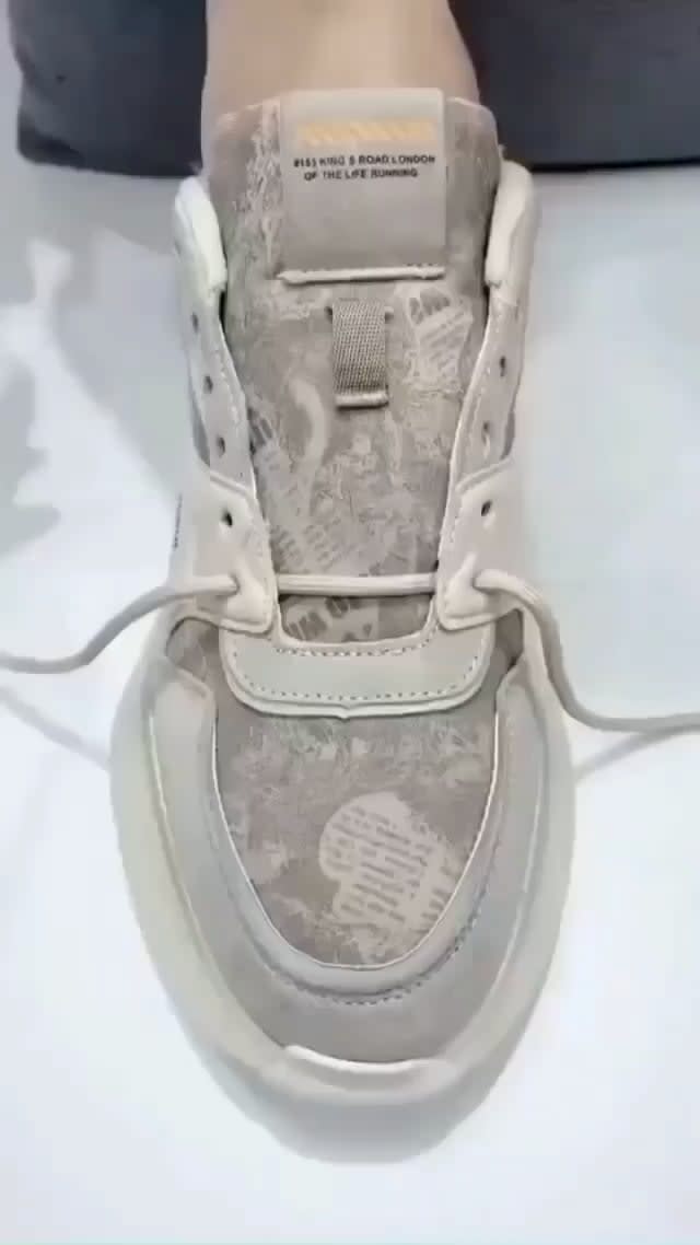 Tying shoelaces differently