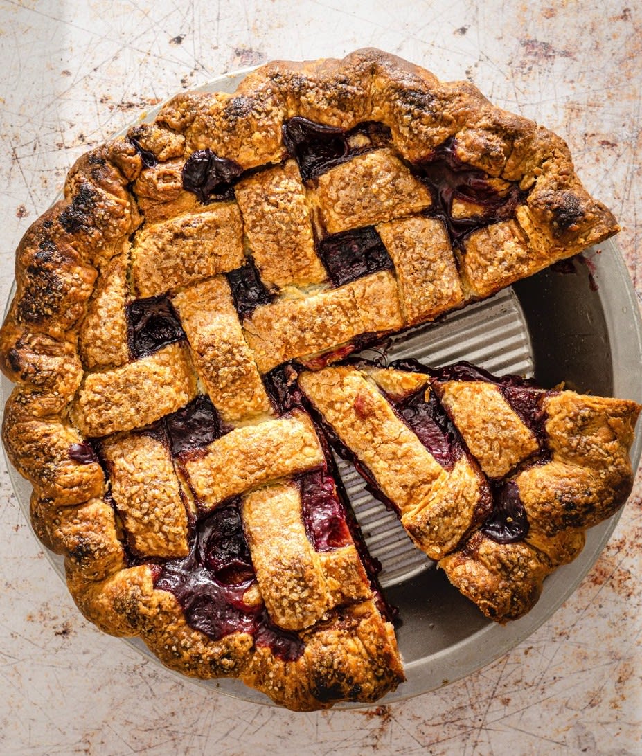 We'll pick this peach blueberry pie any day: