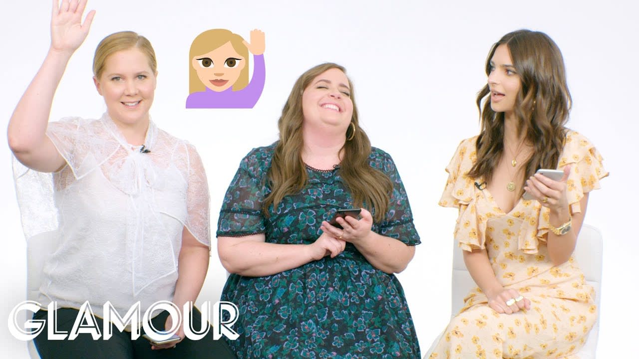 Amy Schumer, Aidy Bryant & Emily Ratajkowski Show Us the Last Thing On Their Phones | Glamour