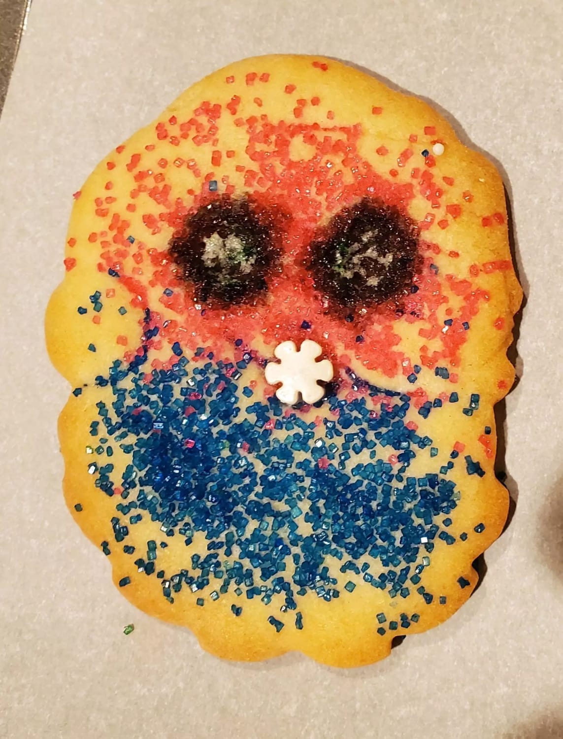 Santa cookie looking more like Satan cookie