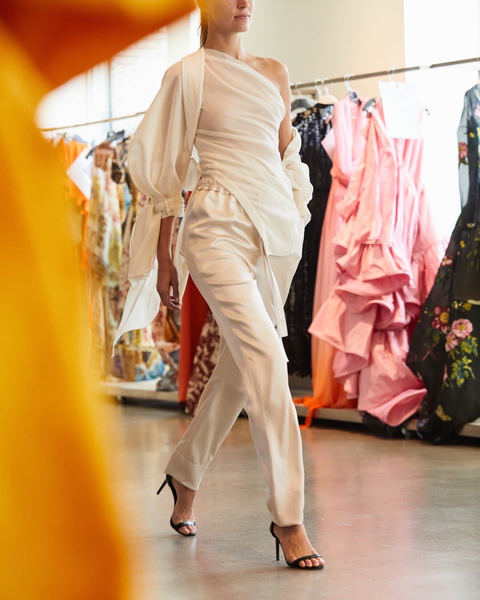 Palate cleanser. Behind the scenes in our showroom, ultra-feminine drapery and fluid shapes showcase our atelier’s mastery of silhouette. Discover more: