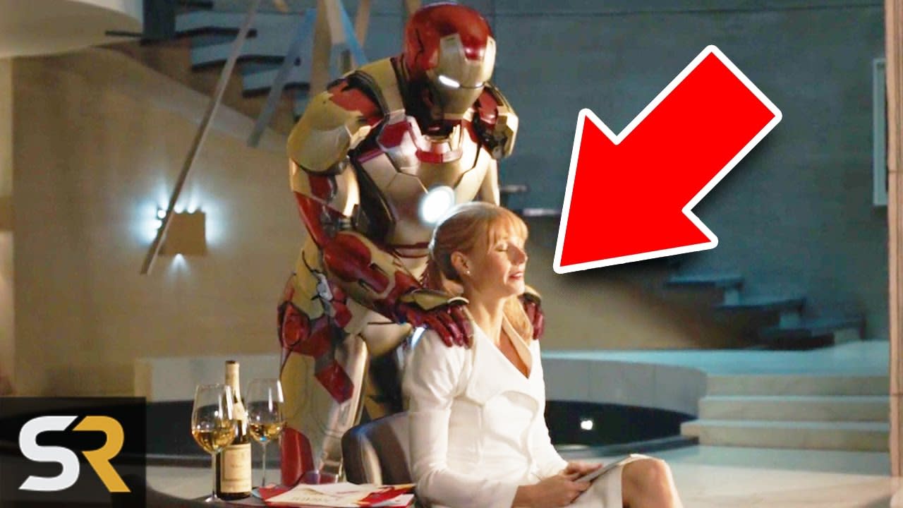 10 Weird Things Spotted In The Background Of Popular Movies