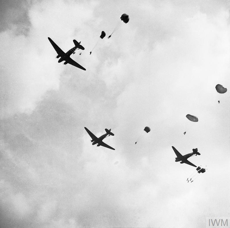 OTD in 1944, the Battle of Arnhem marked the beginning of an Allied campaign which resulted in the loss of 1,485 British and Polish lives. Rare footage now available captures the courage of the troops and reasons for the plan's failure: https://t.co/pVerAqmvTL © IWM (BU 1162)