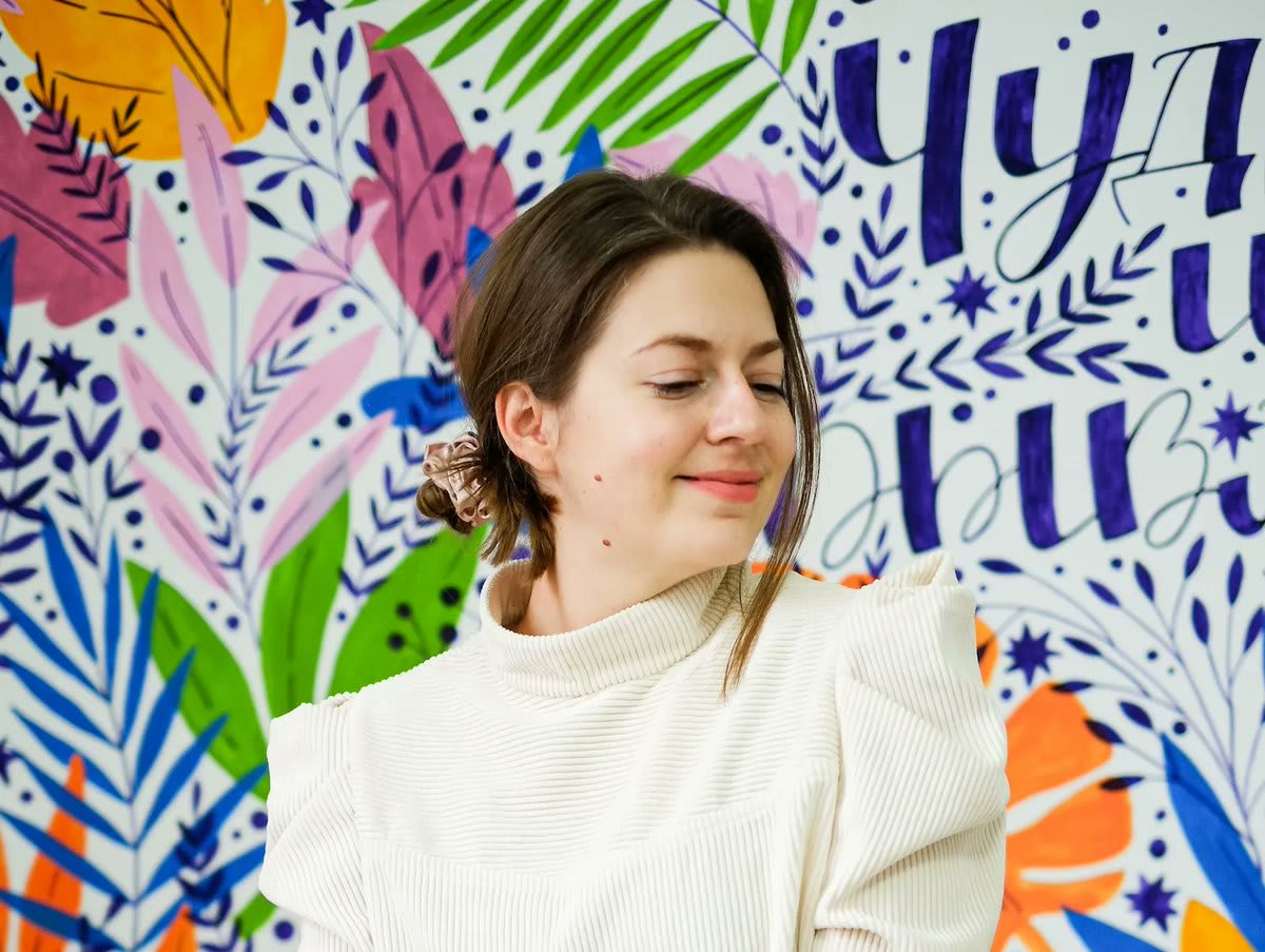 🙌 "Once I focused on what I enjoy creating, I discovered my own style and started growing as an artist." Today on the blog, learn how freelance illustrator Maria Galybina turned her passion for pattern making into a booming online business. ➡️