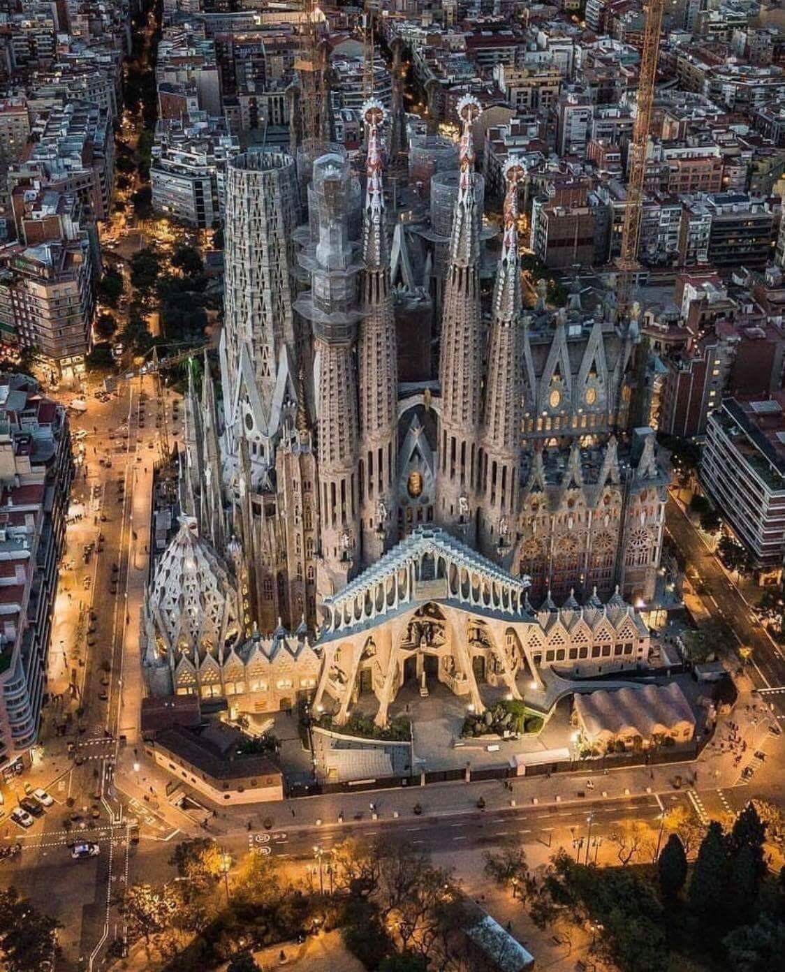 The Basílica de la Sagrada Família - Barcelona, Spain - Architect Antoni Gaudi's masterpiece began in 1882 combining Spanish Late Gothic, Catalan Modernism and curvilinear Art Nouveau styles - Gaudí (1852–1926) is buried in the Basilica crypt - Expected completion in 2026