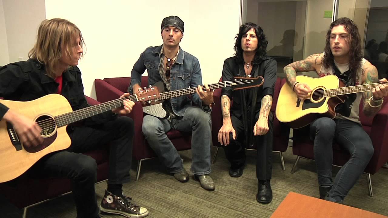 The Last Vegas, 'You Are the One' Acoustic - Loudwire
