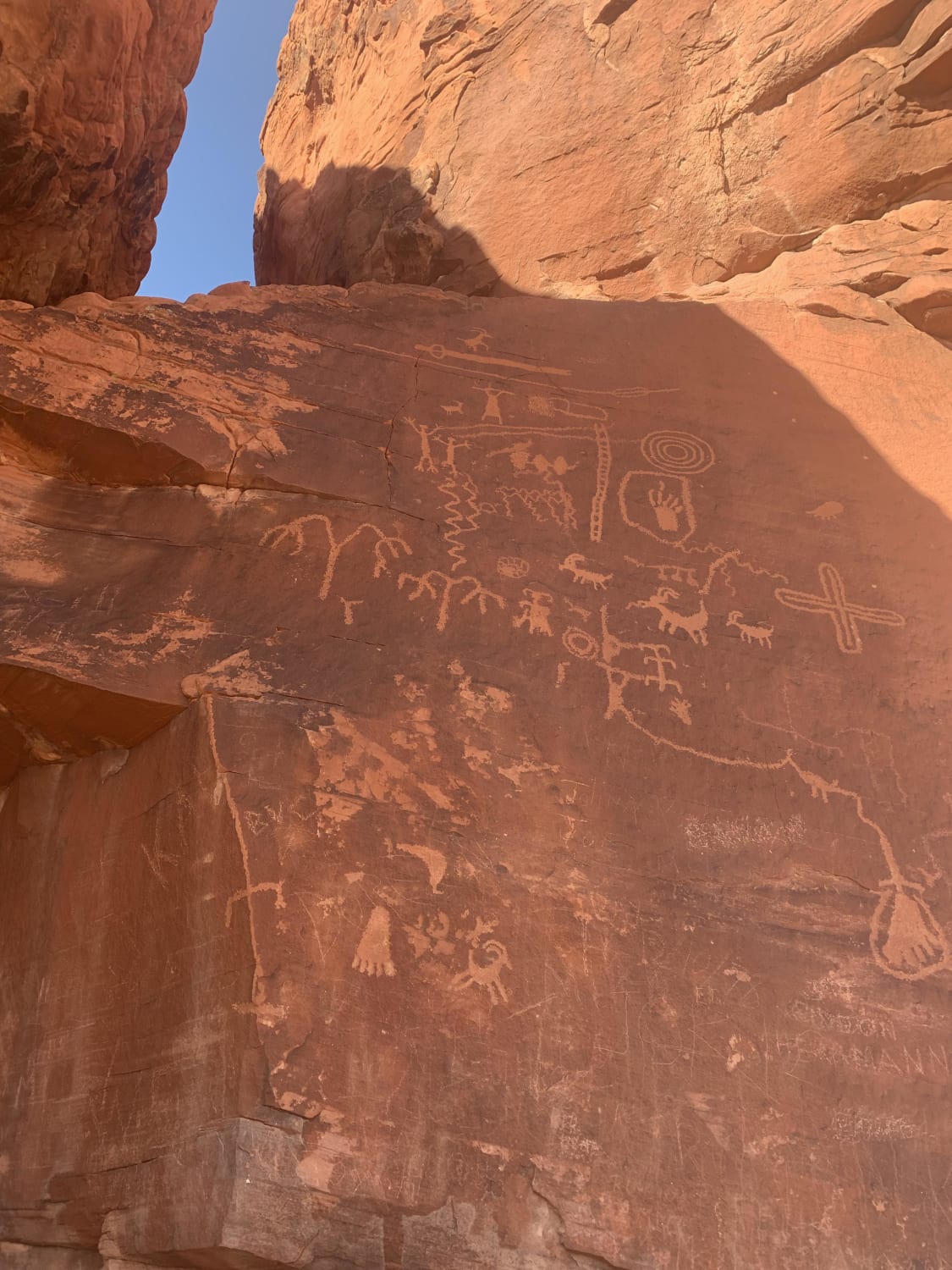 ITAP of Petroglyphs at Red Rock Canyon outside of Las Vegas