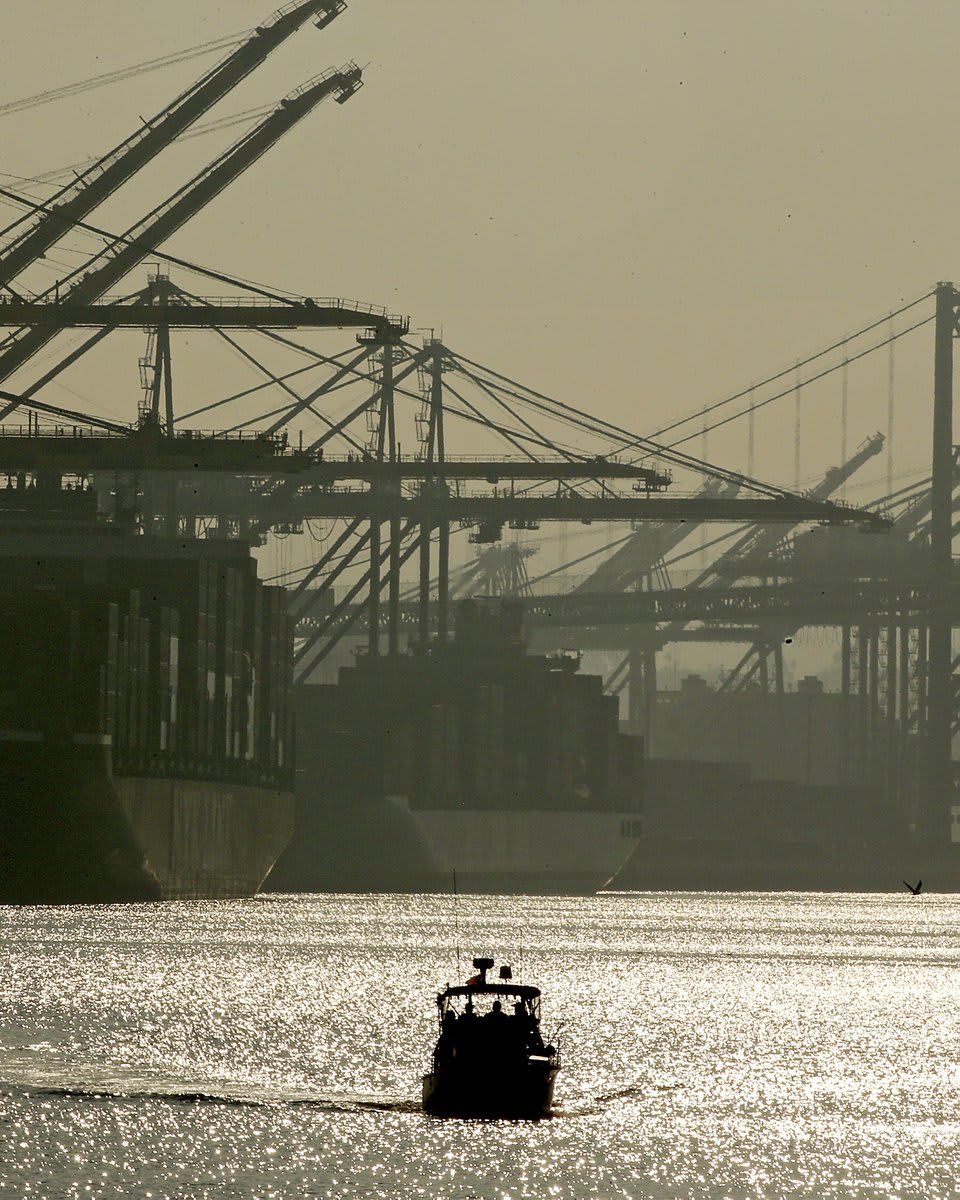 Port of Los Angeles • Mix